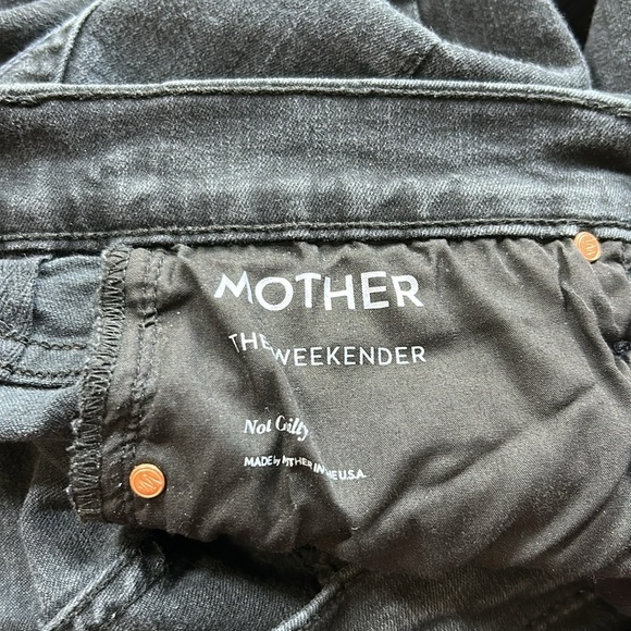 MOTHER The Weekender Jean Not Guilty Black Flare Leg Mid Rise Tuckernuck Sz 31 - Picture 13 of 16
